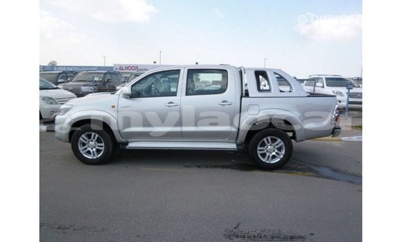 Buy Import Toyota Hilux Other Car in Import - Dubai in Attapeu Province Buy Import Toyota Hilux Other Car in Import - Dubai in Attapeu Province