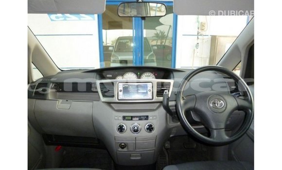 Buy Import Toyota Voxy Other Car in Import - Dubai in Attapeu Province Buy Import Toyota Voxy Other Car in Import - Dubai in Attapeu Province