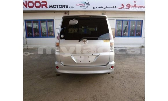 Buy Import Toyota Voxy Other Car in Import - Dubai in Attapeu Province Buy Import Toyota Voxy Other Car in Import - Dubai in Attapeu Province