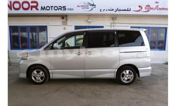 Buy Import Toyota Voxy Other Car in Import - Dubai in Attapeu Province Buy Import Toyota Voxy Other Car in Import - Dubai in Attapeu Province