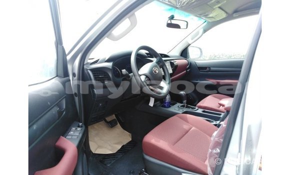 Buy Import Toyota Hilux Other Car in Import - Dubai in Attapeu Province Buy Import Toyota Hilux Other Car in Import - Dubai in Attapeu Province