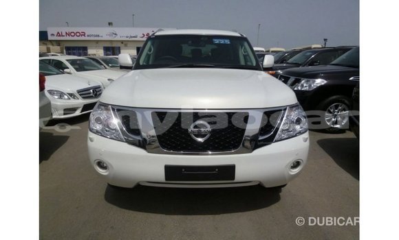 Acheter Import Voiture Nissan Patrol Blanc à Import - Dubai, Attapeu Province Acheter Import Voiture Nissan Patrol Blanc à Import - Dubai, Attapeu Province