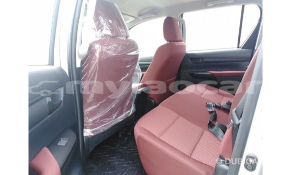 Buy Import Toyota Hilux Other Car in Import - Dubai in Attapeu Province Buy Import Toyota Hilux Other Car in Import - Dubai in Attapeu Province