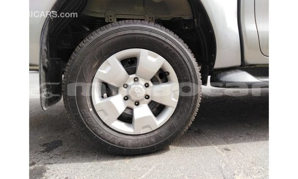 Buy Import Toyota Hilux Other Car in Import - Dubai in Attapeu Province Buy Import Toyota Hilux Other Car in Import - Dubai in Attapeu Province