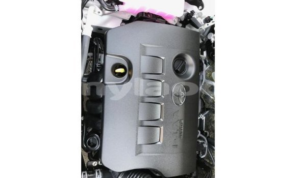 Acheter Import Voiture Toyota 4Runner Blanc à Import - Dubai, Attapeu Province Acheter Import Voiture Toyota 4Runner Blanc à Import - Dubai, Attapeu Province