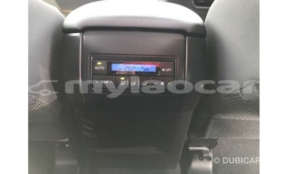 Buy Import Toyota Prado White Car in Import - Dubai in Attapeu Province Buy Import Toyota Prado White Car in Import - Dubai in Attapeu Province