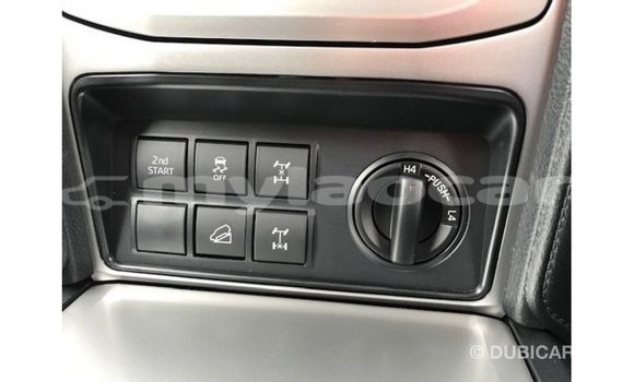 Buy Import Toyota Prado White Car in Import - Dubai in Attapeu Province Buy Import Toyota Prado White Car in Import - Dubai in Attapeu Province