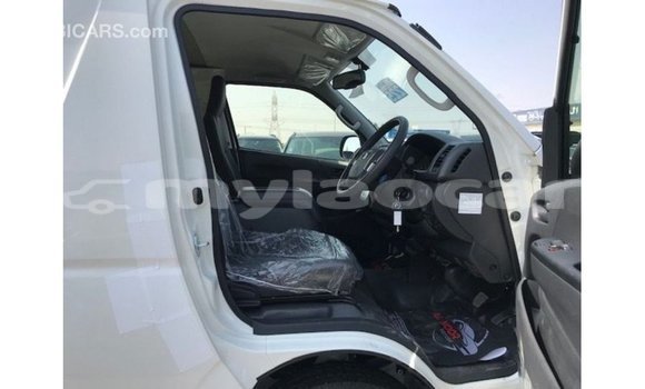 Buy Import Toyota Hiace White Car in Import - Dubai in Attapeu Province Buy Import Toyota Hiace White Car in Import - Dubai in Attapeu Province