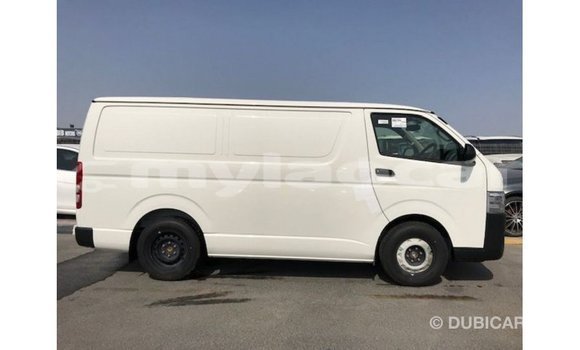 Buy Import Toyota Hiace White Car in Import - Dubai in Attapeu Province Buy Import Toyota Hiace White Car in Import - Dubai in Attapeu Province