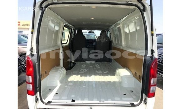 Buy Import Toyota Hiace White Car in Import - Dubai in Attapeu Province Buy Import Toyota Hiace White Car in Import - Dubai in Attapeu Province