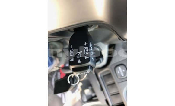 Buy Import Toyota Hiace White Car in Import - Dubai in Attapeu Province Buy Import Toyota Hiace White Car in Import - Dubai in Attapeu Province