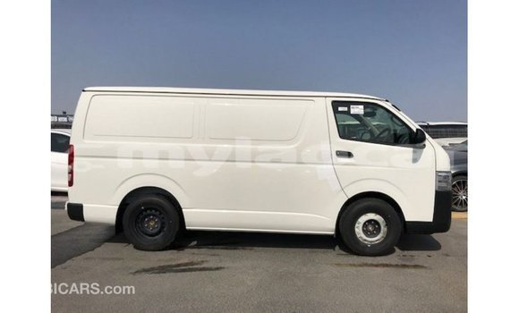 Buy Import Toyota Hiace White Car in Import - Dubai in Attapeu Province Buy Import Toyota Hiace White Car in Import - Dubai in Attapeu Province