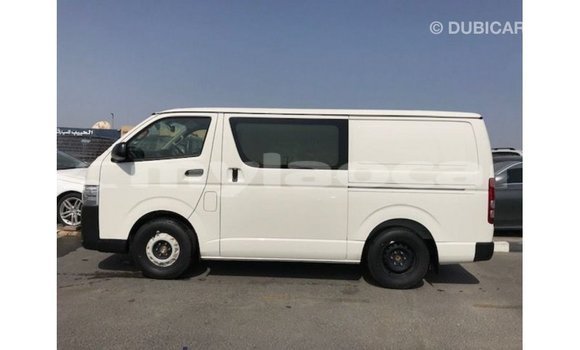 Buy Import Toyota Hiace White Car in Import - Dubai in Attapeu Province Buy Import Toyota Hiace White Car in Import - Dubai in Attapeu Province