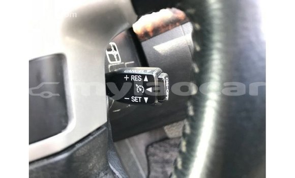 Buy Import Toyota Land Cruiser White Car in Import - Dubai in Attapeu Province Buy Import Toyota Land Cruiser White Car in Import - Dubai in Attapeu Province