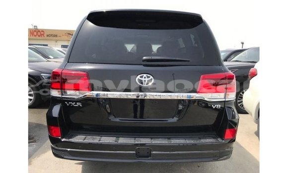 Buy Import Toyota Land Cruiser Black Car in Import - Dubai in Attapeu Province Buy Import Toyota Land Cruiser Black Car in Import - Dubai in Attapeu Province