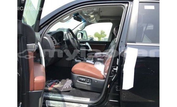 Buy Import Toyota Land Cruiser Black Car in Import - Dubai in Attapeu Province Buy Import Toyota Land Cruiser Black Car in Import - Dubai in Attapeu Province