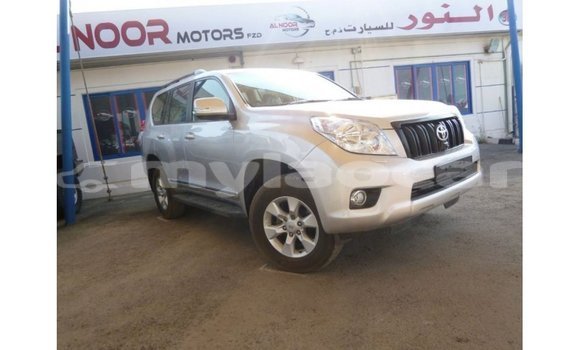 Acheter Import Voiture Toyota Prado Autre à Import - Dubai, Attapeu Province Acheter Import Voiture Toyota Prado Autre à Import - Dubai, Attapeu Province