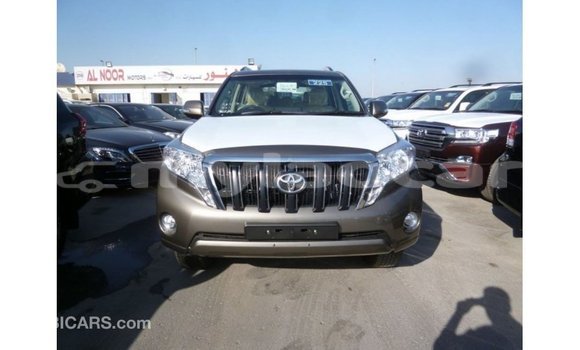 Acheter Import Voiture Toyota Prado Marron à Import - Dubai, Attapeu Province Acheter Import Voiture Toyota Prado Marron à Import - Dubai, Attapeu Province