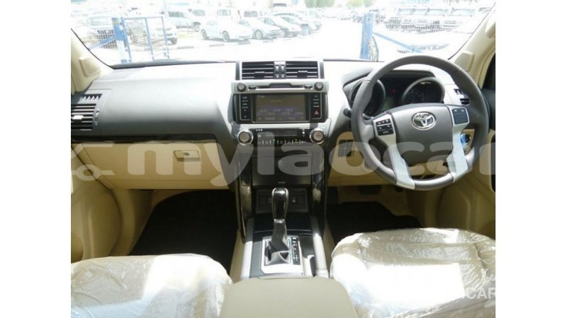 Big with watermark toyota prado attapeu province import dubai 2799