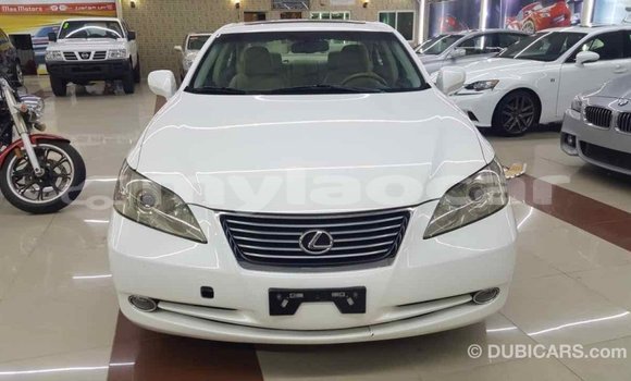 Buy Import Lexus ES White Car in Import - Dubai in Attapeu Province Buy Import Lexus ES White Car in Import - Dubai in Attapeu Province