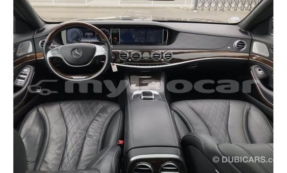 ຊື້ ການ ນຳ ເຂົ້າ Mercedes-Benz 190 (W201) Black ລົດ ໃນ Import - Dubai ໃນ Attapeu Province ຊື້ ການ ນຳ ເຂົ້າ Mercedes-Benz 190 (W201) Black ລົດ ໃນ Import - Dubai ໃນ Attapeu Province