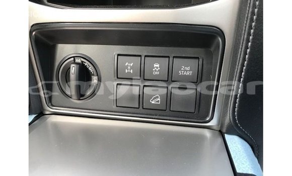 Buy Import Toyota Prado Brown Car in Import - Dubai in Attapeu Province Buy Import Toyota Prado Brown Car in Import - Dubai in Attapeu Province