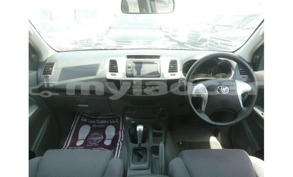 Buy Import Toyota Hilux Blue Car in Import - Dubai in Attapeu Province Buy Import Toyota Hilux Blue Car in Import - Dubai in Attapeu Province