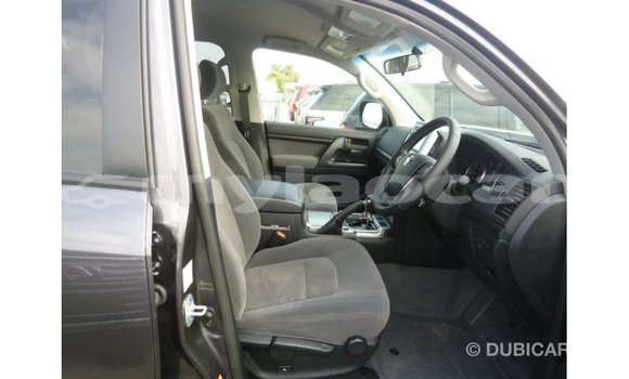 Acheter Import Voiture Toyota Land Cruiser Autre à Import - Dubai, Attapeu Province Acheter Import Voiture Toyota Land Cruiser Autre à Import - Dubai, Attapeu Province