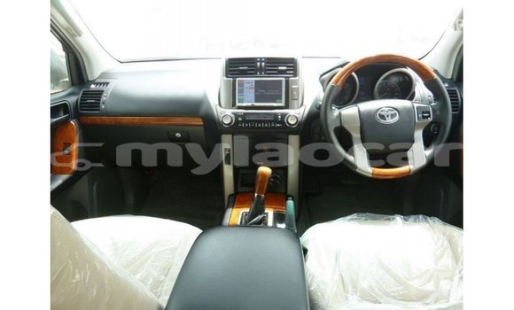 Buy Import Toyota Prado White Car in Import - Dubai in Attapeu Province Buy Import Toyota Prado White Car in Import - Dubai in Attapeu Province