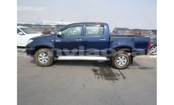 Buy Import Toyota Hilux Blue Car in Import - Dubai in Attapeu Province Buy Import Toyota Hilux Blue Car in Import - Dubai in Attapeu Province