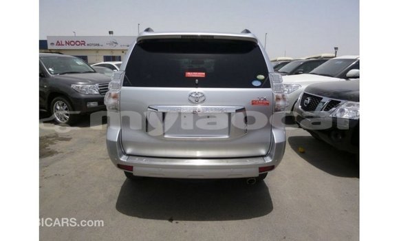 Acheter Import Voiture Toyota Prado Autre à Import - Dubai, Attapeu Province Acheter Import Voiture Toyota Prado Autre à Import - Dubai, Attapeu Province