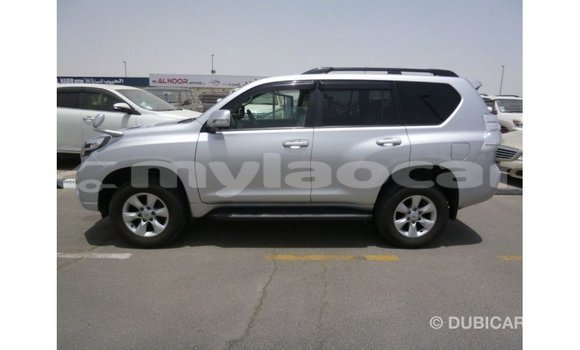 Acheter Import Voiture Toyota Prado Autre à Import - Dubai, Attapeu Province Acheter Import Voiture Toyota Prado Autre à Import - Dubai, Attapeu Province