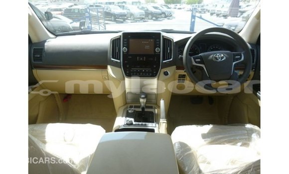 Buy Import Toyota Land Cruiser Black Car in Import - Dubai in Attapeu Province Buy Import Toyota Land Cruiser Black Car in Import - Dubai in Attapeu Province