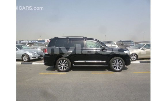 ຊື້ ການ ນຳ ເຂົ້າ Toyota Land Cruiser Black ລົດ ໃນ Import - Dubai ໃນ Attapeu Province ຊື້ ການ ນຳ ເຂົ້າ Toyota Land Cruiser Black ລົດ ໃນ Import - Dubai ໃນ Attapeu Province