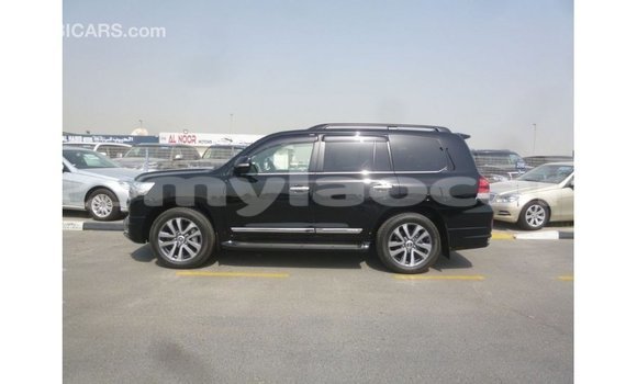 ຊື້ ການ ນຳ ເຂົ້າ Toyota Land Cruiser Black ລົດ ໃນ Import - Dubai ໃນ Attapeu Province ຊື້ ການ ນຳ ເຂົ້າ Toyota Land Cruiser Black ລົດ ໃນ Import - Dubai ໃນ Attapeu Province
