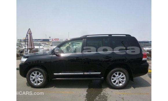 ຊື້ ການ ນຳ ເຂົ້າ Toyota Land Cruiser Black ລົດ ໃນ Import - Dubai ໃນ Attapeu Province ຊື້ ການ ນຳ ເຂົ້າ Toyota Land Cruiser Black ລົດ ໃນ Import - Dubai ໃນ Attapeu Province