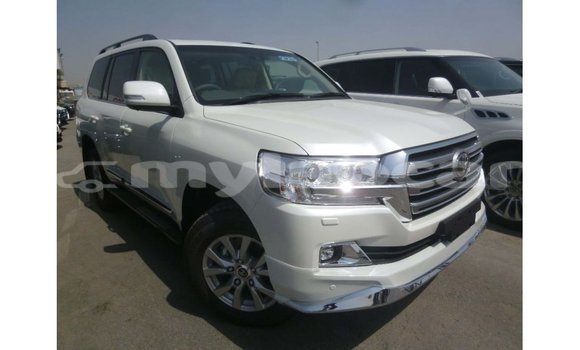Buy Import Toyota Land Cruiser White Car in Import - Dubai in Attapeu Province Buy Import Toyota Land Cruiser White Car in Import - Dubai in Attapeu Province