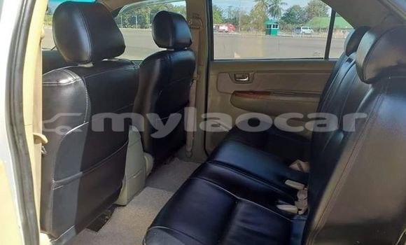 Buy Used Toyota Fortuner Silver Car in Vientiane in Vientiane Province Buy Used Toyota Fortuner Silver Car in Vientiane in Vientiane Province