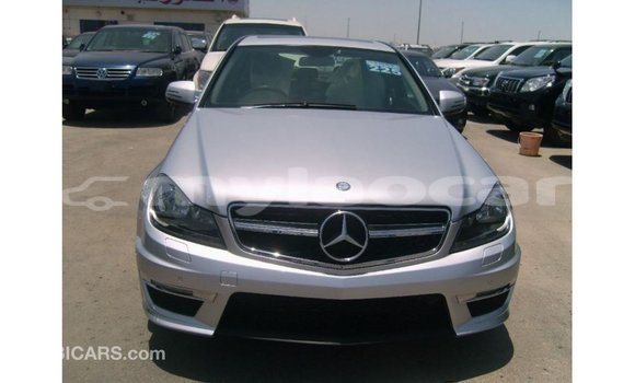 Buy Import Mercedes-Benz 190 (W201) Other Car in Import - Dubai in Attapeu Province Buy Import Mercedes-Benz 190 (W201) Other Car in Import - Dubai in Attapeu Province
