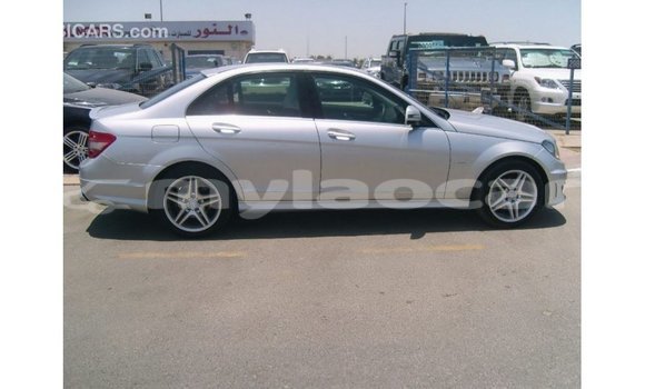 Buy Import Mercedes-Benz 190 (W201) Other Car in Import - Dubai in Attapeu Province Buy Import Mercedes-Benz 190 (W201) Other Car in Import - Dubai in Attapeu Province