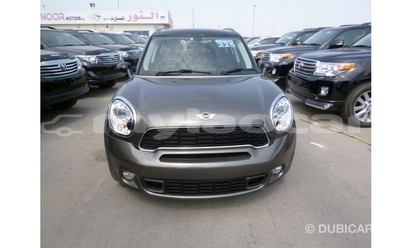Acheter Import Voiture Mini Cooper Marron à Import - Dubai, Attapeu Province Acheter Import Voiture Mini Cooper Marron à Import - Dubai, Attapeu Province