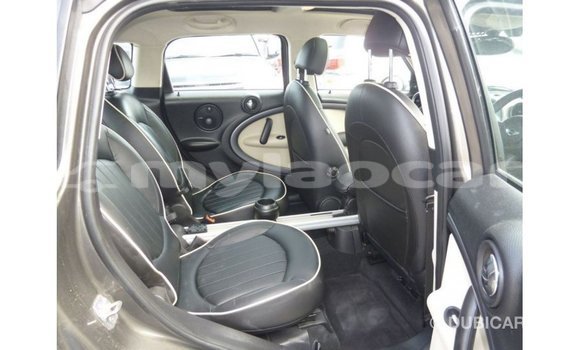 Acheter Import Voiture Mini Cooper Marron à Import - Dubai, Attapeu Province Acheter Import Voiture Mini Cooper Marron à Import - Dubai, Attapeu Province