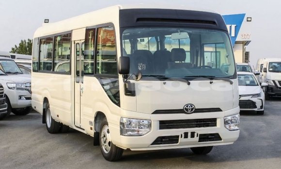 ຊື້ ການ ນຳ ເຂົ້າ Toyota Coaster White ລົດ ໃນ Import - Dubai ໃນ Attapeu Province ຊື້ ການ ນຳ ເຂົ້າ Toyota Coaster White ລົດ ໃນ Import - Dubai ໃນ Attapeu Province