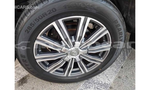 Buy Import Toyota Land Cruiser Other Car in Import - Dubai in Attapeu Province Buy Import Toyota Land Cruiser Other Car in Import - Dubai in Attapeu Province