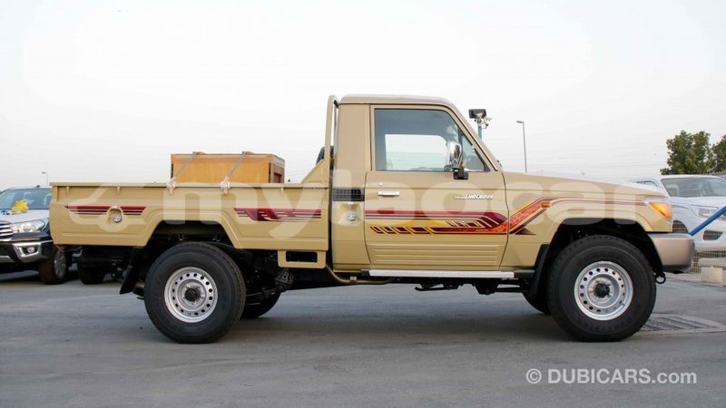 Big with watermark toyota land cruiser attapeu province import dubai 2850