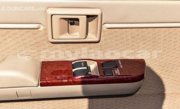 Buy Import Toyota Land Cruiser Beige Car in Import - Dubai in Attapeu Province Buy Import Toyota Land Cruiser Beige Car in Import - Dubai in Attapeu Province