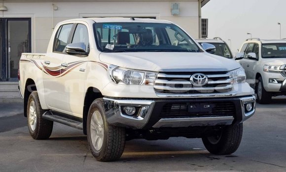 Buy Import Toyota Hilux White Car in Import - Dubai in Attapeu Province Buy Import Toyota Hilux White Car in Import - Dubai in Attapeu Province