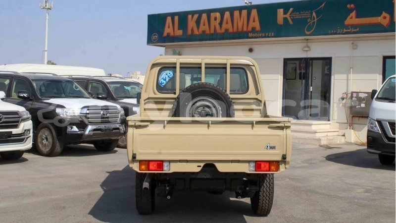 Big with watermark toyota land cruiser attapeu province import dubai 2855