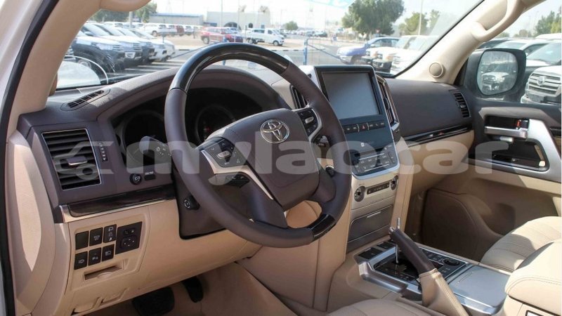Big with watermark toyota land cruiser attapeu province import dubai 2857
