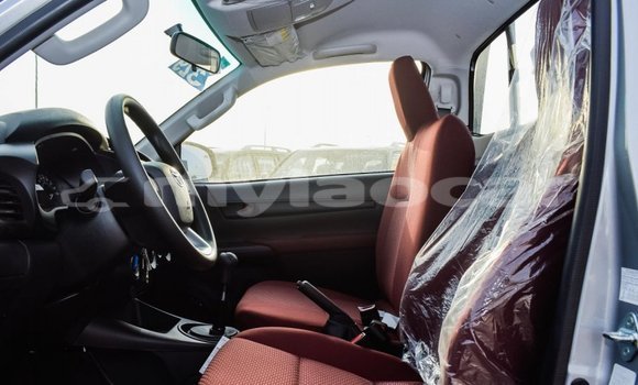 Buy Import Toyota Hilux Other Car in Import - Dubai in Attapeu Province Buy Import Toyota Hilux Other Car in Import - Dubai in Attapeu Province